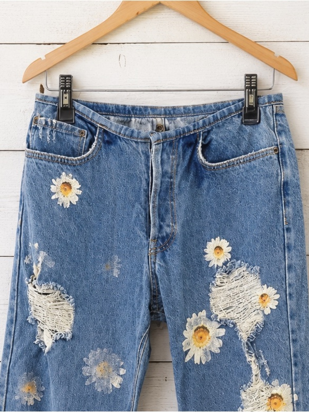 Vintage Clio Denim Distressed Hand Painted Crop Jeans Size 25 - Picture 8 of 11